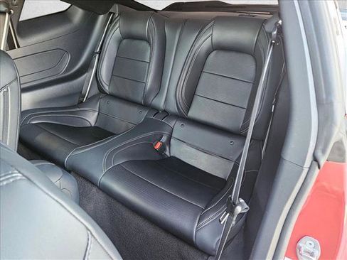 Used 2024 Ford Mustang GT Premium image 19