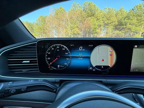 Used 2022 Mercedes-Benz GLE 350 4MATIC w/ Premium Package image 20