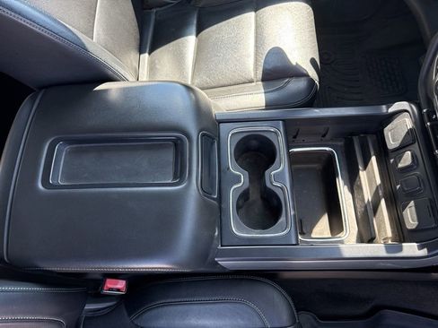 Used 2015 Chevrolet Silverado 2500 LTZ AWD/4WD image 40