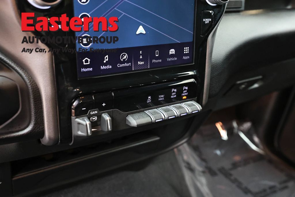 Used 2026 RAM 2500 Big Horn AWD/4WD image 19