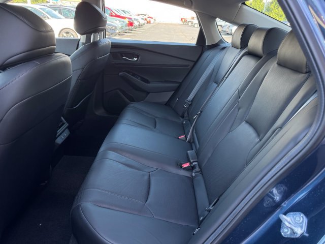 Used 2025 Honda Accord Touring image 5