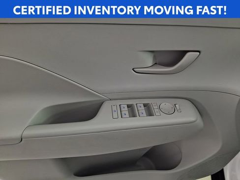 Certified 2025 Hyundai Kona SEL FWD image 14