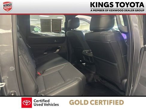 Used 2025 Toyota Tundra Limited AWD/4WD image 20