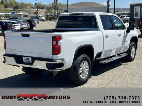 Used 2025 Chevrolet Silverado 2500 LT AWD/4WD image 7