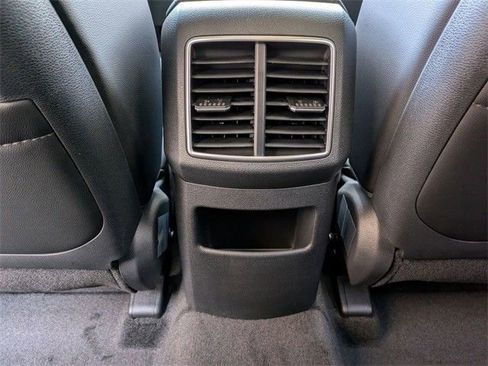 Used 2025 Kia Sportage EX w/ EX Premium Package image 18