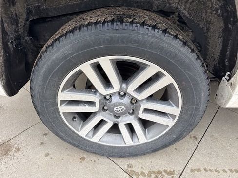 Used 2023 Toyota 4Runner TRD Sport image 9