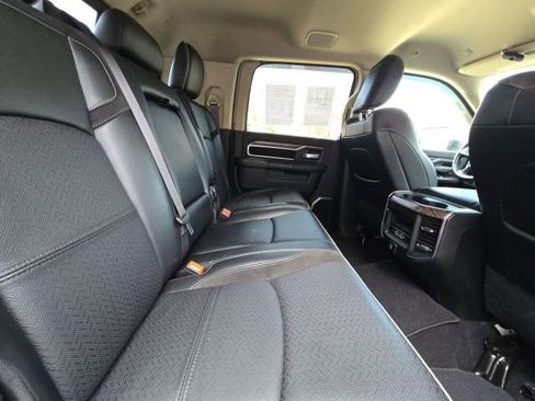 Used 2021 RAM 2500 Laramie w/ Rambox Utility Group image 17