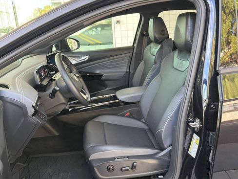 Certified 2023 Volkswagen ID.4 Pro S AWD/4WD image 15