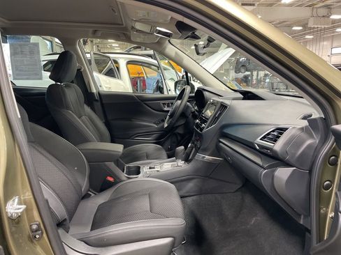 Certified 2024 Subaru Forester Premium image 15