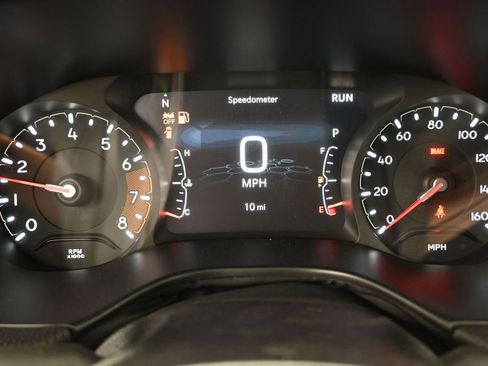 New 2026 Jeep Compass Latitude AWD/4WD image 32