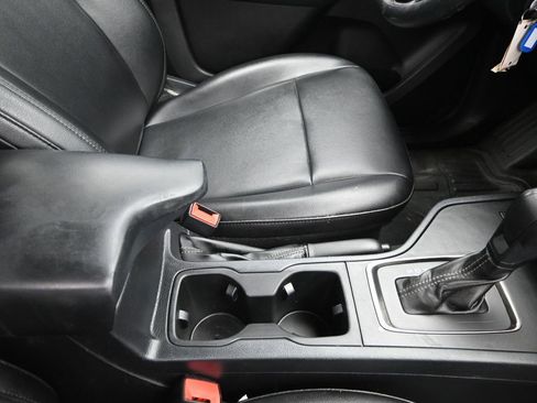 Used 2020 Ford Ranger XL image 27