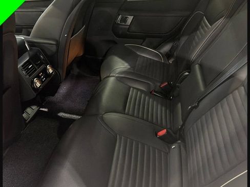 Used 2023 Land Rover Discovery S R-Dynamic AWD/4WD image 7