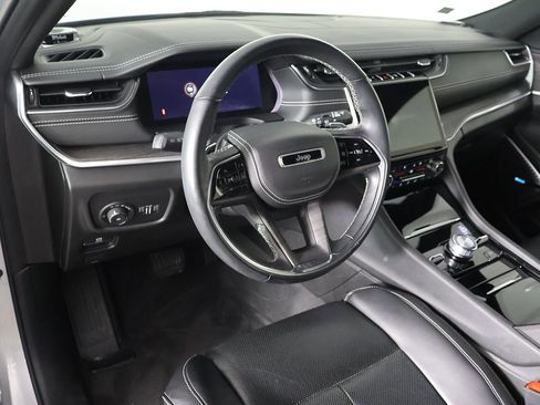 Used 2021 Jeep Grand Cherokee L Overland w/ Luxury Tech Group IV image 33