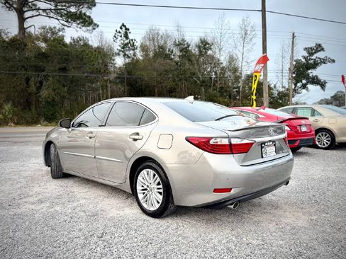 Used 2015 Lexus ES 350 w/ Luxury Package image 2