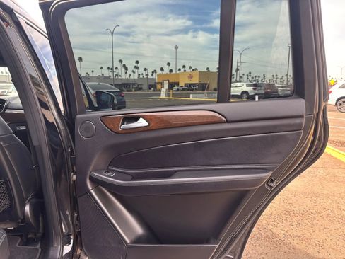 Used 2017 Mercedes-Benz GLS 450 GLS 450 Sport Utility 4D image 29