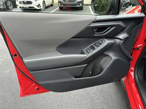 Certified 2025 Subaru Crosstrek 2.0i Premium image 14