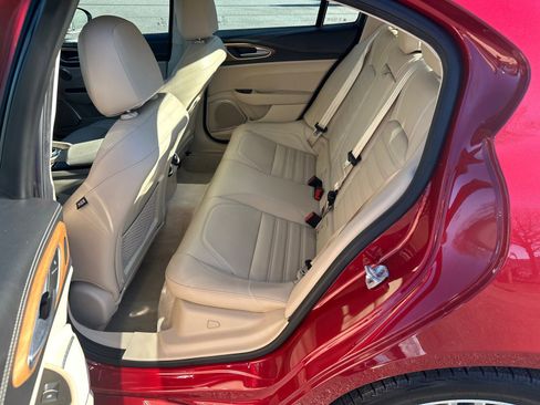 Used 2018 Alfa Romeo Giulia Ti w/ Quick Order Package 22X Lusso image 20