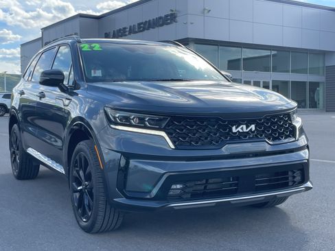 Used 2022 Kia Sorento SX AWD/4WD image 1