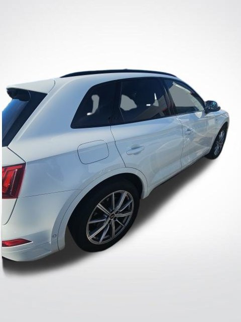 Used 2023 Audi Q5 e Prestige AWD/4WD image 9