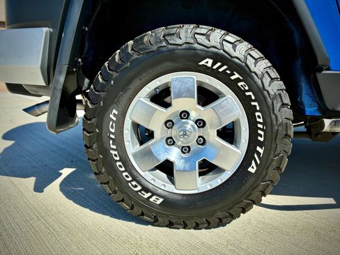 Used 2008 Toyota FJ Cruiser 4WD image 44
