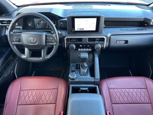 Used 2025 Toyota Tacoma SR image 3