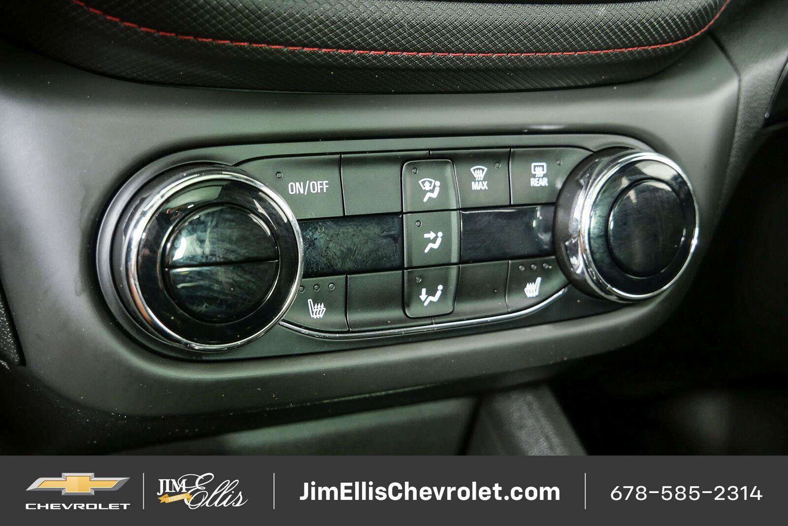 Used 2022 Chevrolet TrailBlazer RS w/ Sun and Liftgate Package FWD image 15