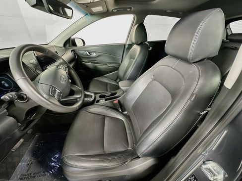 Used 2023 Hyundai Kona Limited FWD image 22
