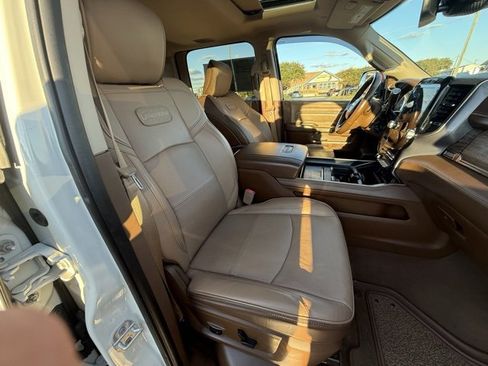 Used 2019 RAM 2500 Limited image 14