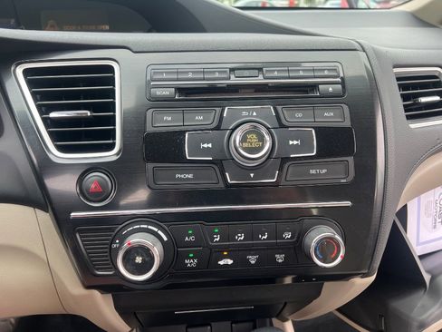 Used 2013 Honda Civic LX image 19