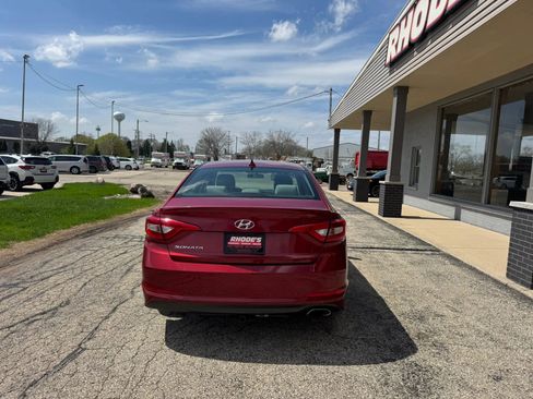 Used 2015 Hyundai Sonata SE FWD image 4