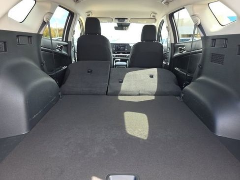 Used 2025 Kia Sportage LX image 23