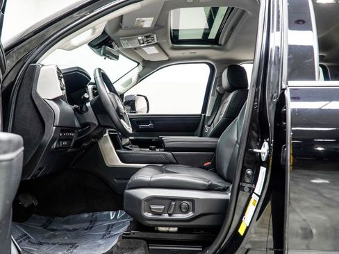Used 2023 Toyota Sequoia Limited w/ Tow Technology Package AWD/4WD image 40