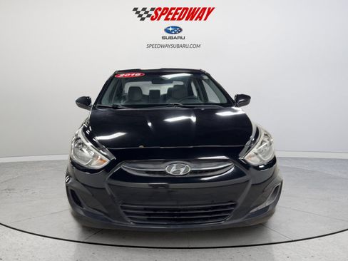 Used 2016 Hyundai Accent SE image 3