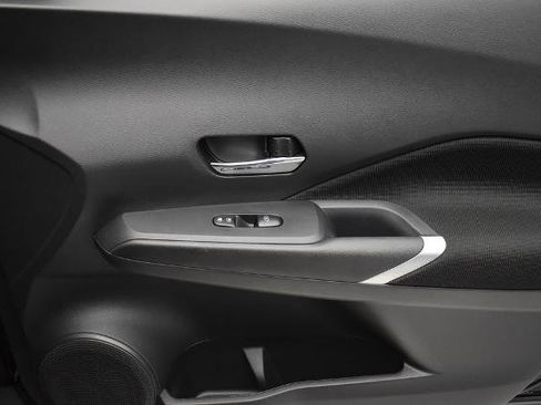 Certified 2024 Nissan Kicks SV FWD image 19