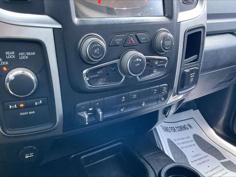 Used 2013 RAM 2500 Power Wagon w/ Luxury Group AWD/4WD image 21