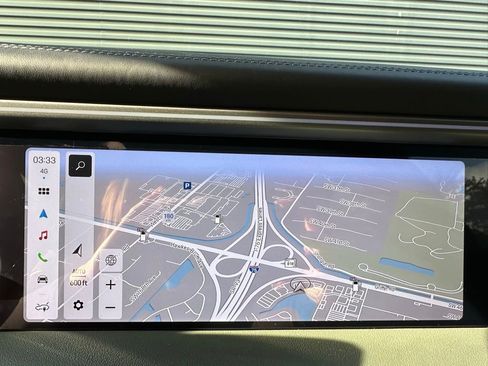 Used 2025 Porsche Macan 4S Electric image 29