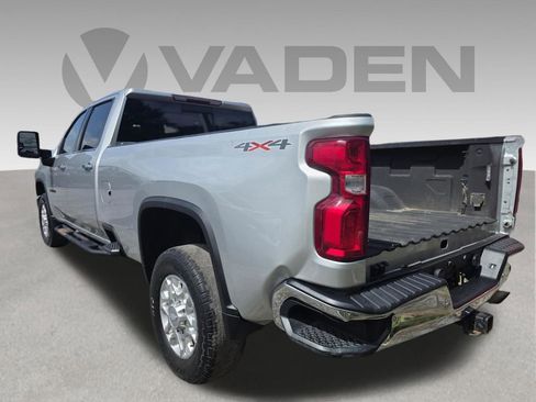 Used 2020 Chevrolet Silverado 3500 LTZ w/ LTZ Plus Package AWD/4WD image 6