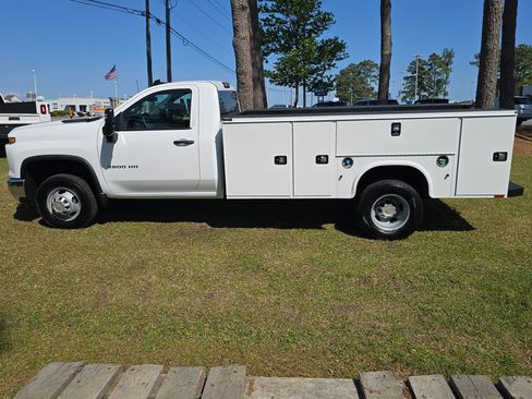 New 2025 Chevrolet Silverado 3500 W/T w/ WT Convenience Package image 6