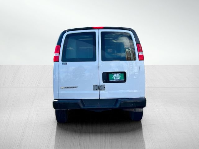Used 2021 Chevrolet Express 2500 w/ Driver Convenience Package RWD image 5