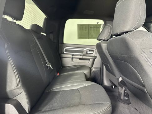 Used 2025 RAM 2500 Big Horn AWD/4WD image 27