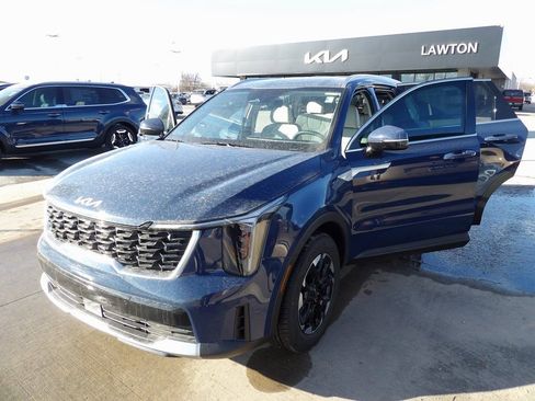 New 2026 Kia Sorento S image 32