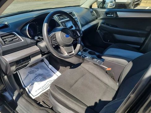 Used 2019 Subaru Outback 2.5i Premium AWD/4WD image 10
