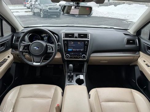 Used 2019 Subaru Outback 2.5i Limited image 18