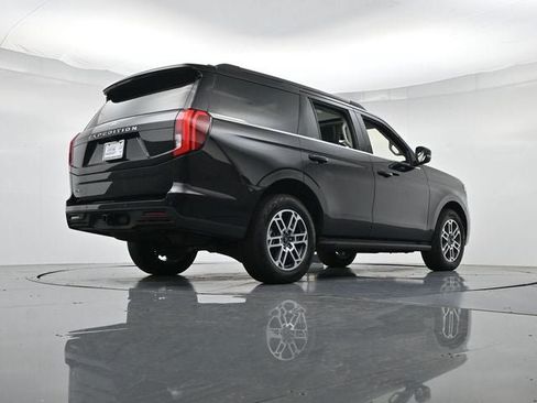 Used 2025 Ford Expedition Active AWD/4WD image 36