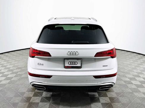 Certified 2023 Audi Q5 2.0T Premium w/ Convenience Package AWD/4WD image 6