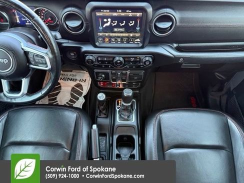 Used 2020 Jeep Gladiator Rubicon w/ Advanced Safety Group AWD/4WD image 26