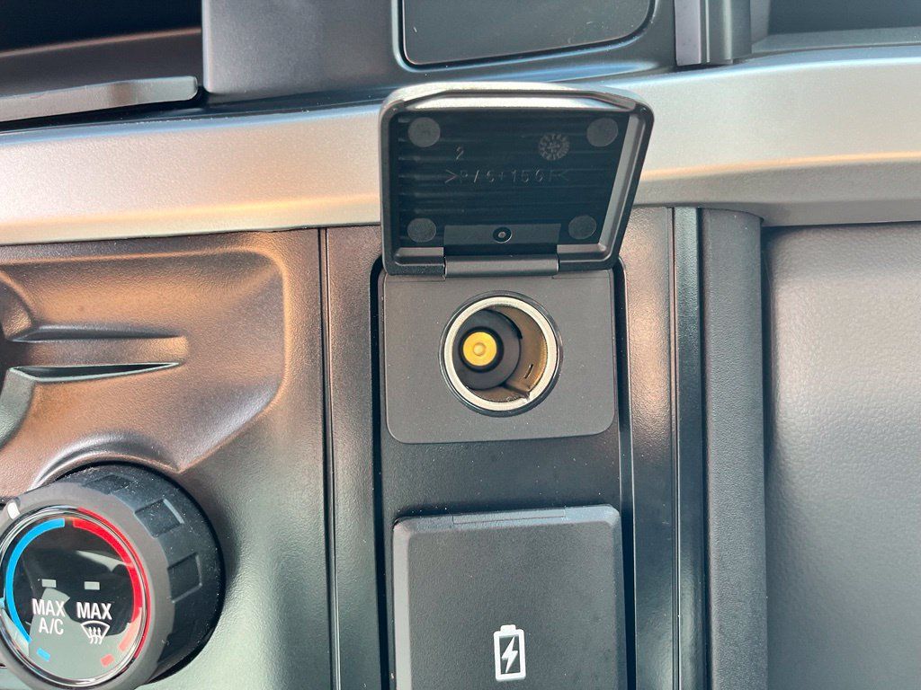 Used 2025 Ford F350 XL RWD image 26