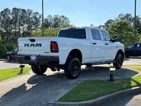 New 2026 RAM 2500 Tradesman AWD/4WD image 7
