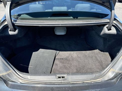 Used 2011 Toyota Avalon Limited FWD image 25