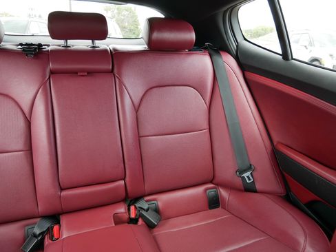Used 2023 Kia Stinger GT-Line w/ Sun & Sound Package AWD/4WD image 14